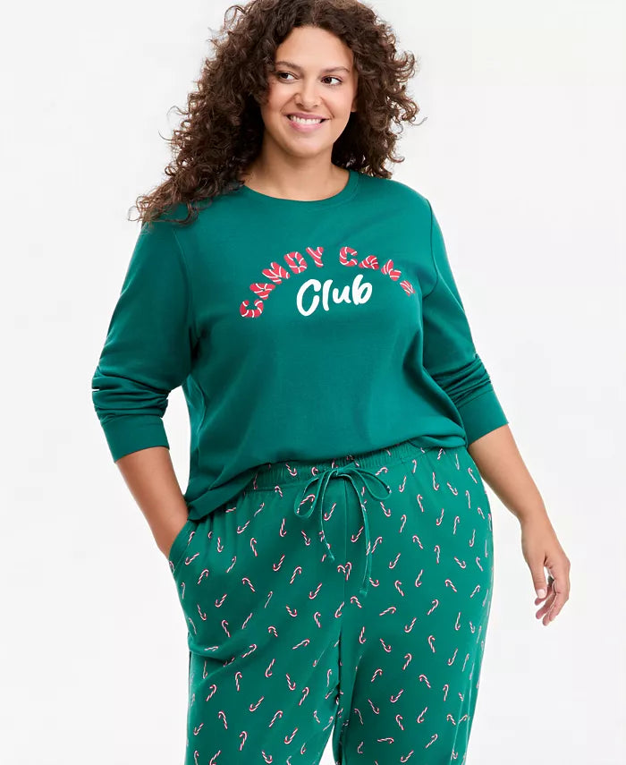 Breathable Crewneck Pajama Set with Side Pockets and Long Sleeves, Festive Holiday Print