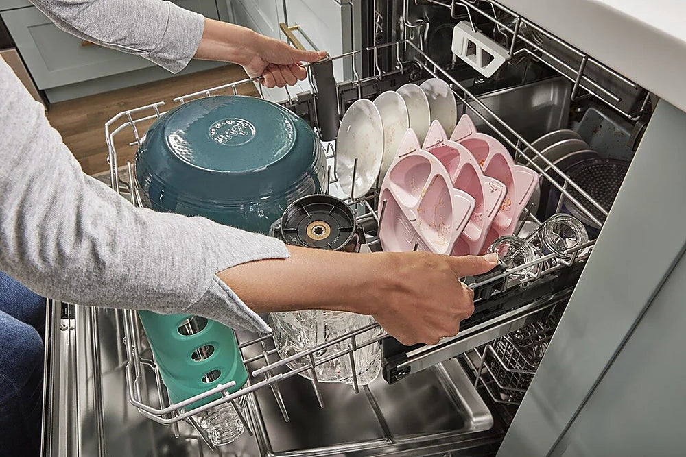 Whirlpool - 24 Top Control Built-In Dishwasher with Stainless Steel Tub, Large Capacity & 3rd Rack, 47 dBA - Stainless steel