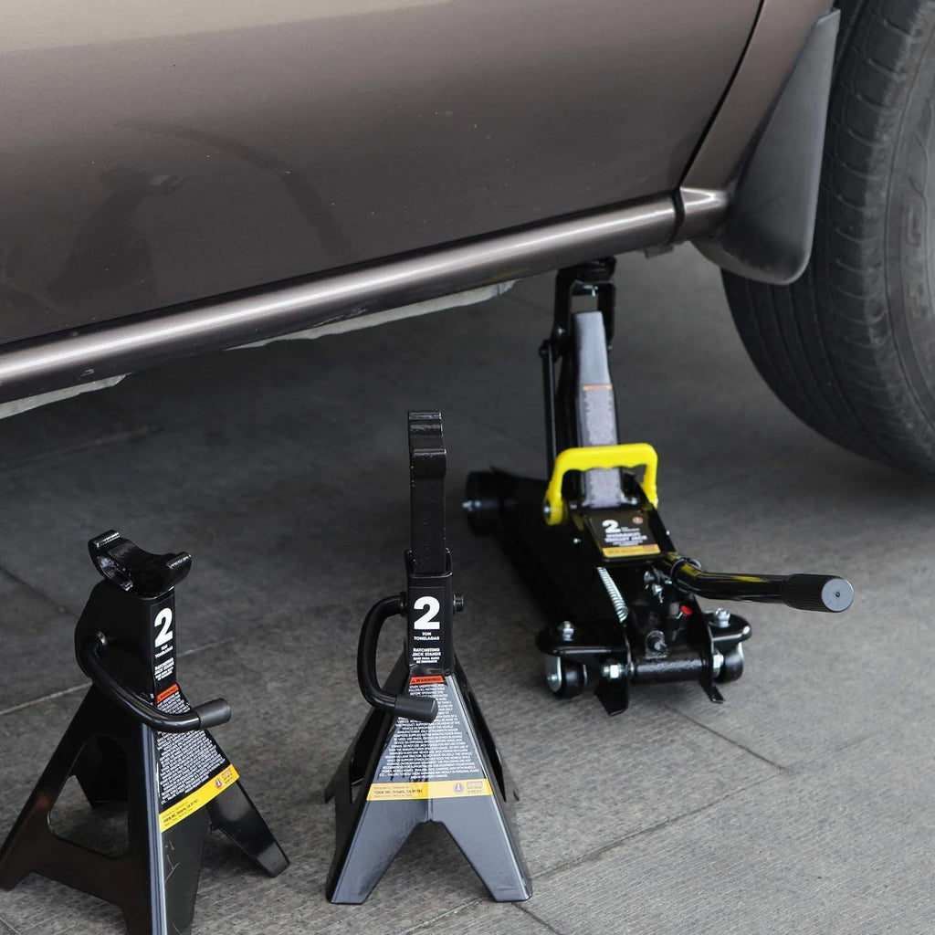Torin DAT82001B Hydraulic Trolley Service/Floor Jack Combo with 2 Jack Stands, 2 Ton (4,000 lb) Capacity, Black