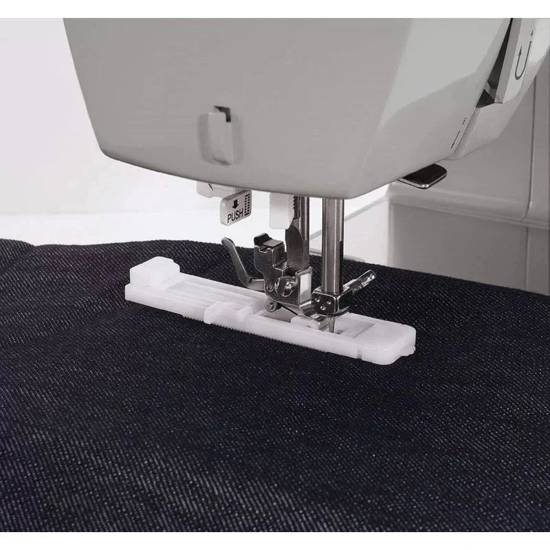 SINGER 4423 Heavy Duty Sewing Machine With Included Accessory Kit， 97 Stitch Applications， Simple， Easy To Use and Great for Beginners