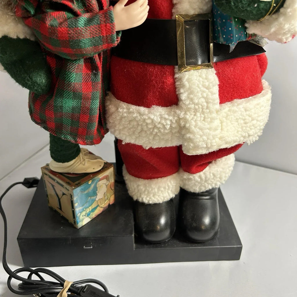 Vintage Holiday Creations Animated Motion Santa Lighted Lamp Post Christmas 90s