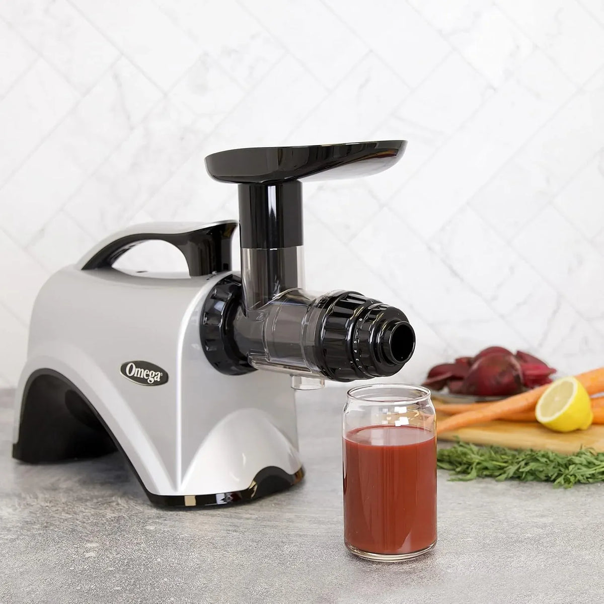 Omega NC800HDS Cold Press Juicer Machine, Vegetable and Fruit Juice Extractor and Nutrition System, Dual-Stage Slow Masticating Juicer, 150 W, Manual, Silver
