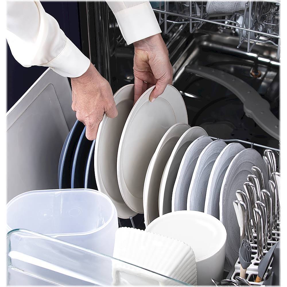 GE - Stainless Steel Interior Fingerprint Resistant Dishwasher with Hidden Controls - Stainless steel