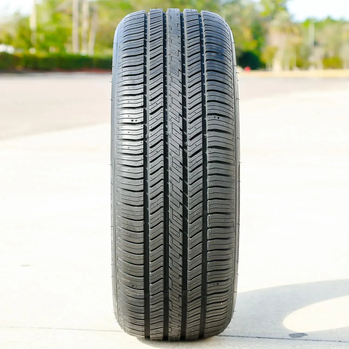 Hankook Kinergy ST H735 all_ Season Radial Tire-215/60R16 95H