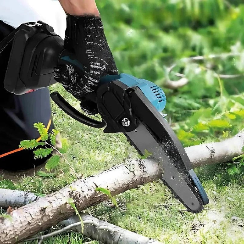 Cordless Electric Chainsaw with 1000W Motor and 30-Minute Battery,  Lightweight